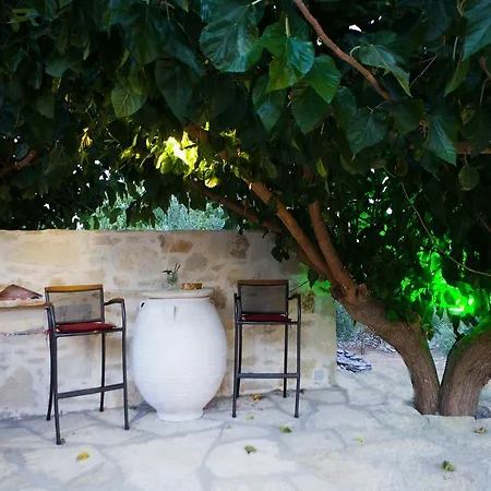 Zouridi Park منتزه العطل ريثيمنو